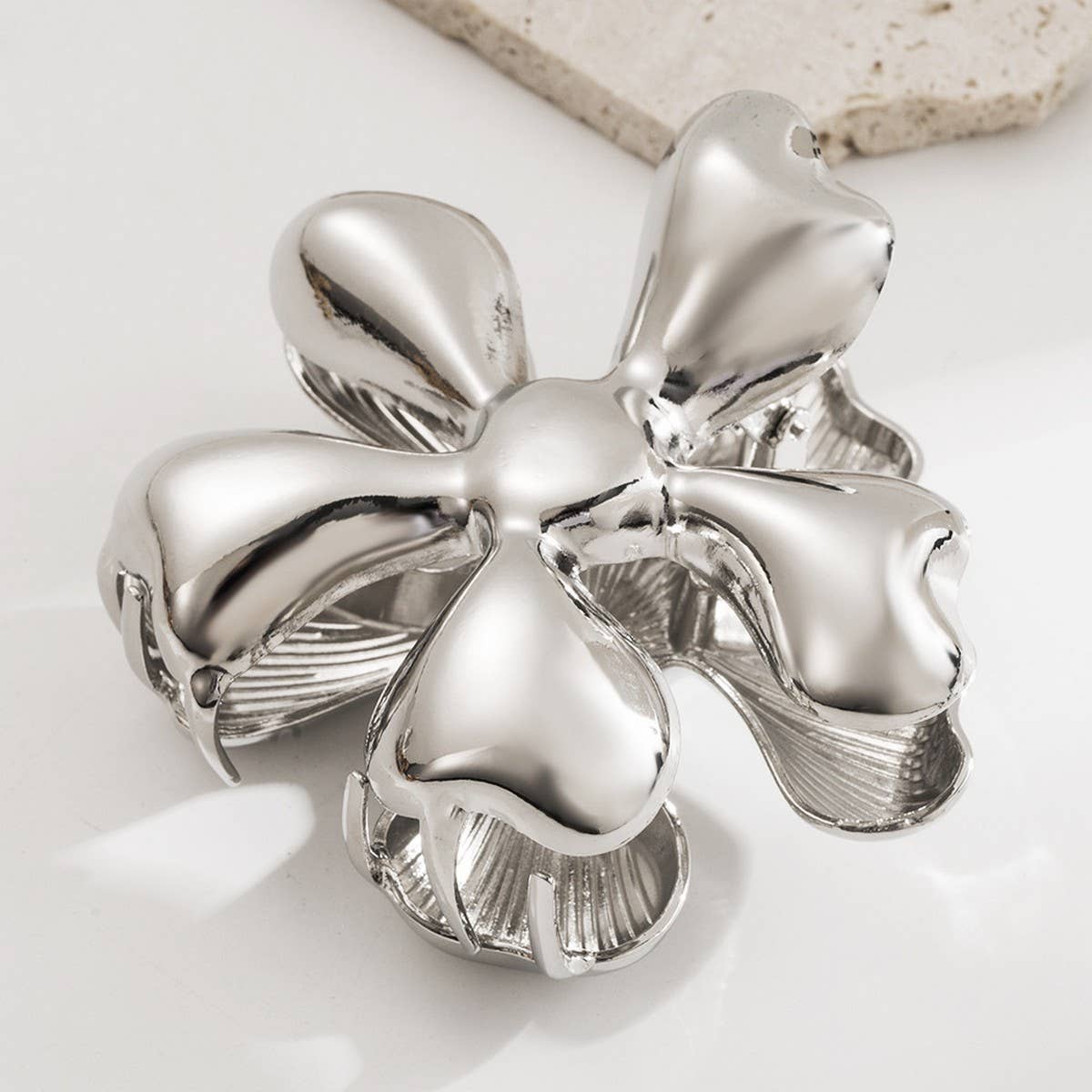 Floral Metal Geometric Hair Claw Clip ? Chic Style