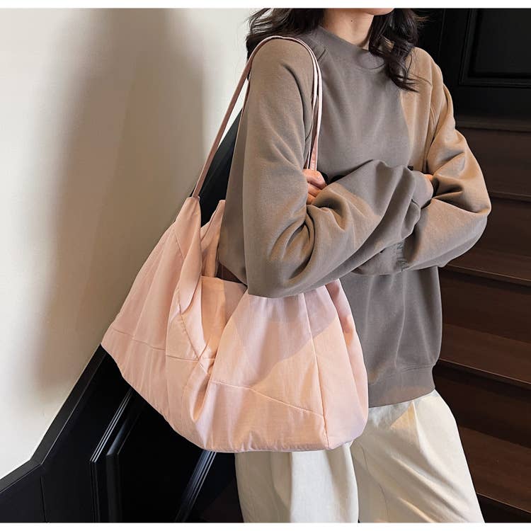 Large-capacity trendy casual single-shoulder bag
