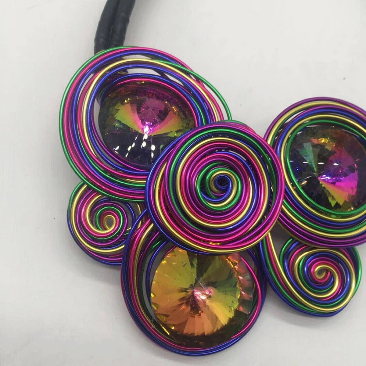 COLORFUL CRYSTAL METAL BRAIDED HANDMADE NECKLACE