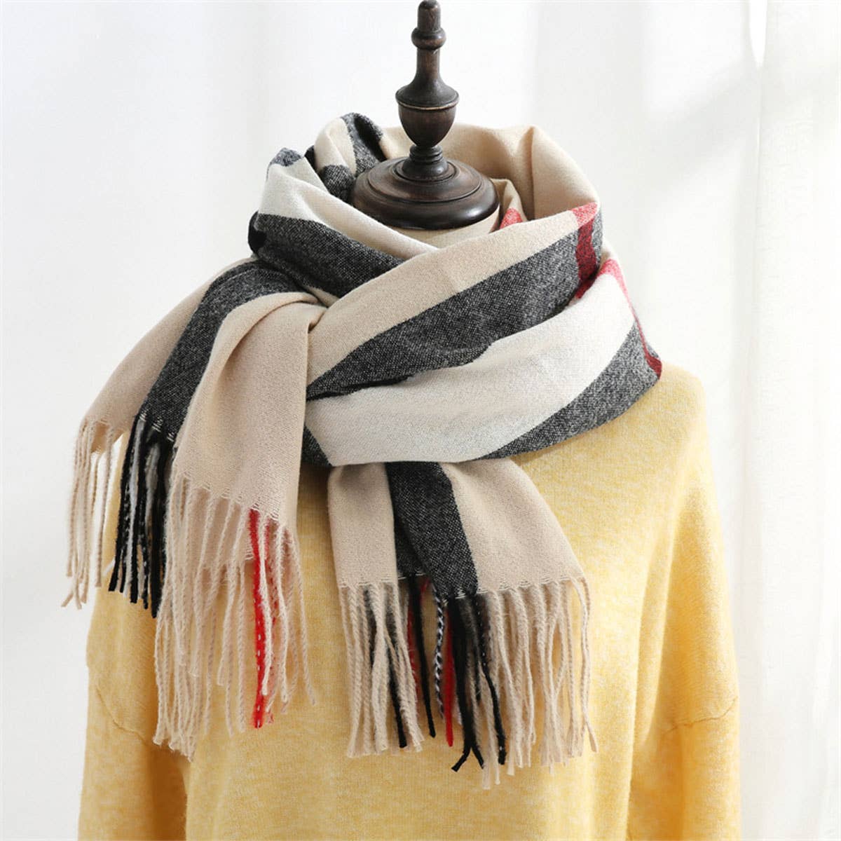 Sweet Stripe Winter Scarf ? Soft Mid-Length Wrap