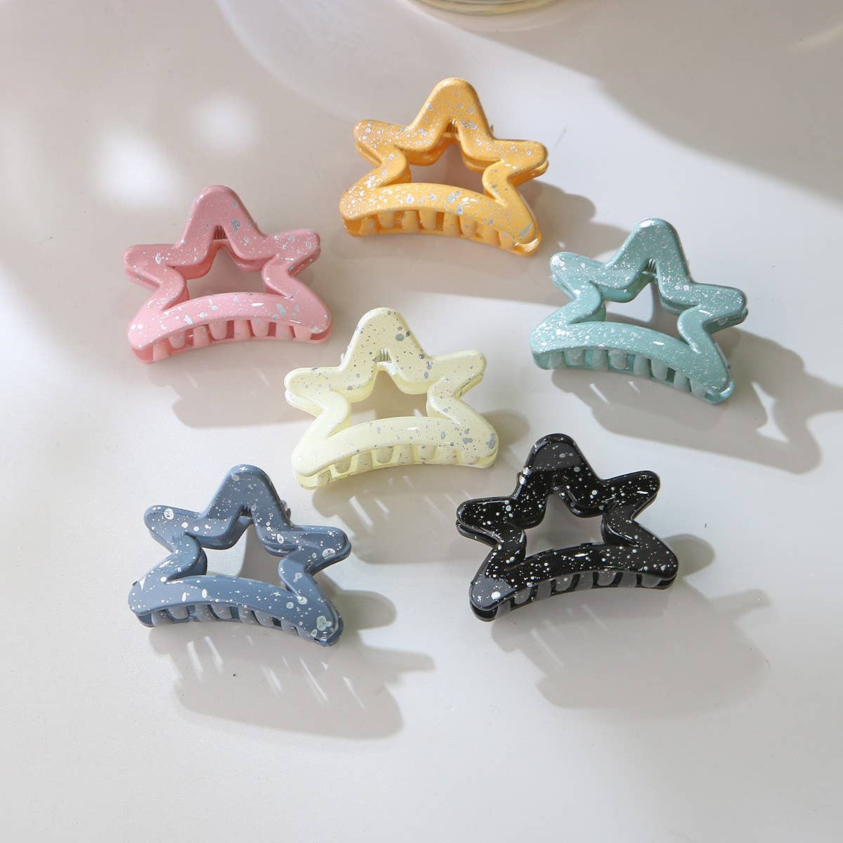 CWAHA07435_INK STAR SMALL HAIR CLAW CLIP FOR WOMEN