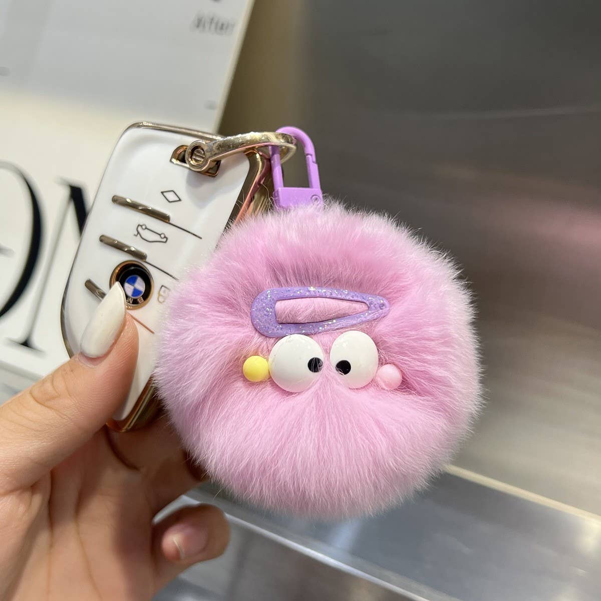 CUTE HAIRPIN SMALL FUR BALL KEYCHAIN PENDANT