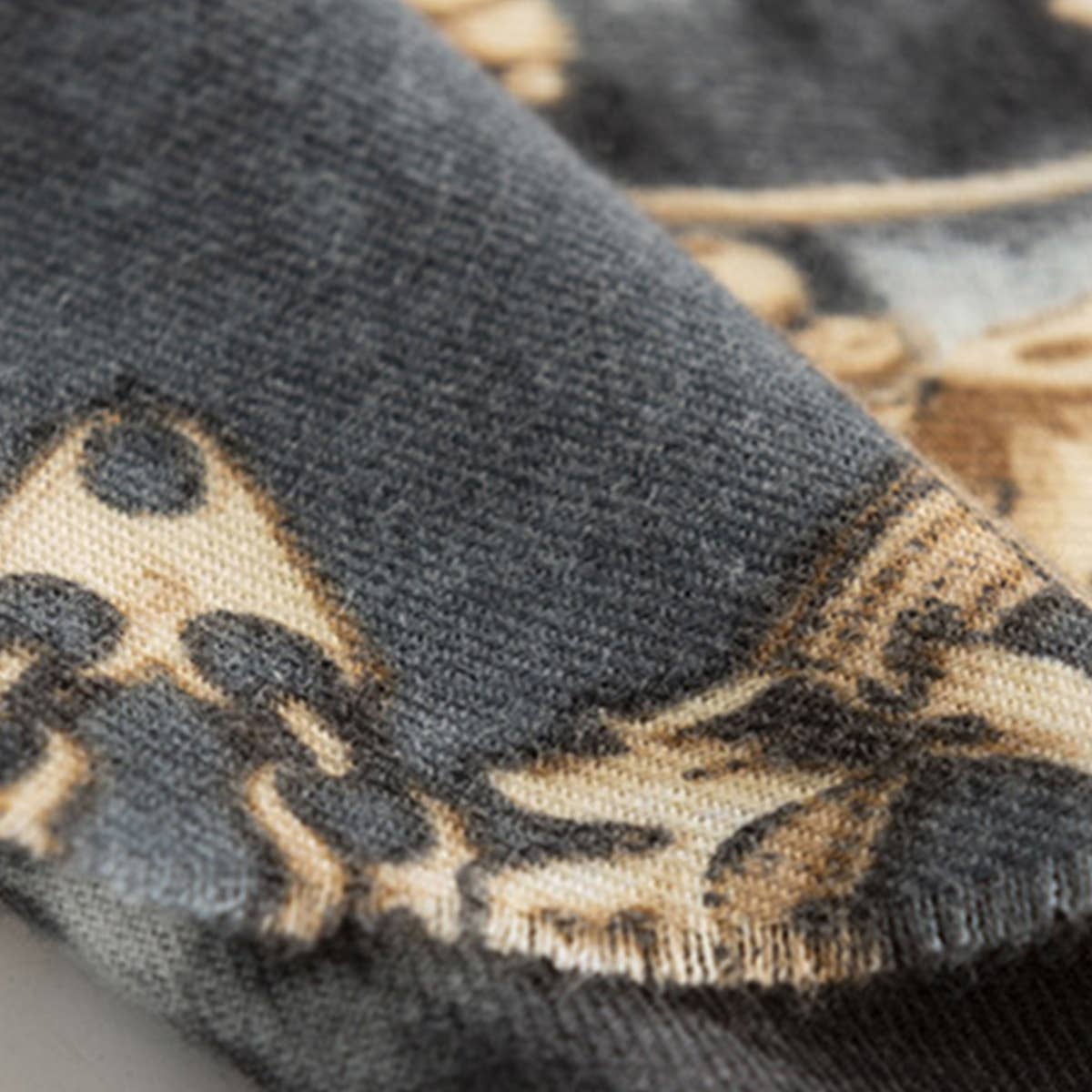 Leopard Print Scarf - Chic Warm Shawl for Women