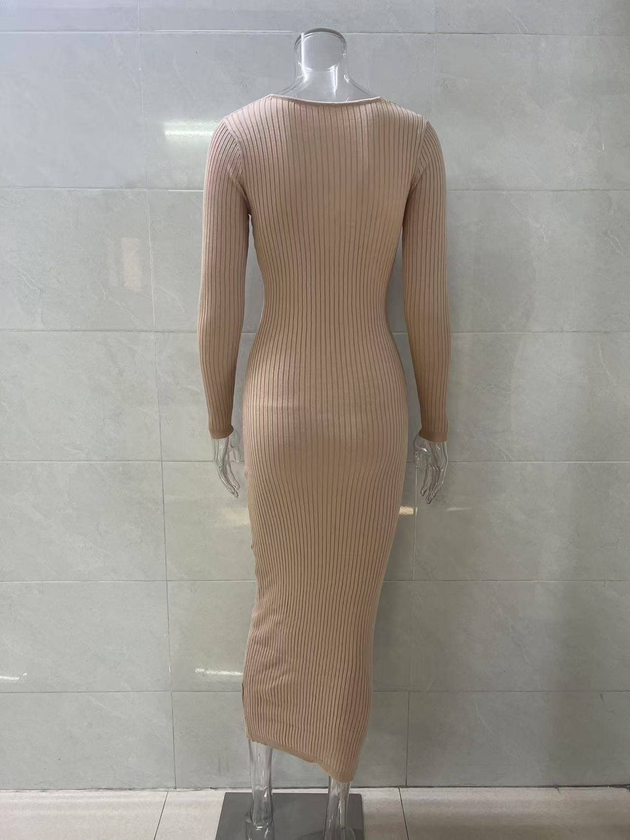 Pleated chests solid-color long-sleeved dress