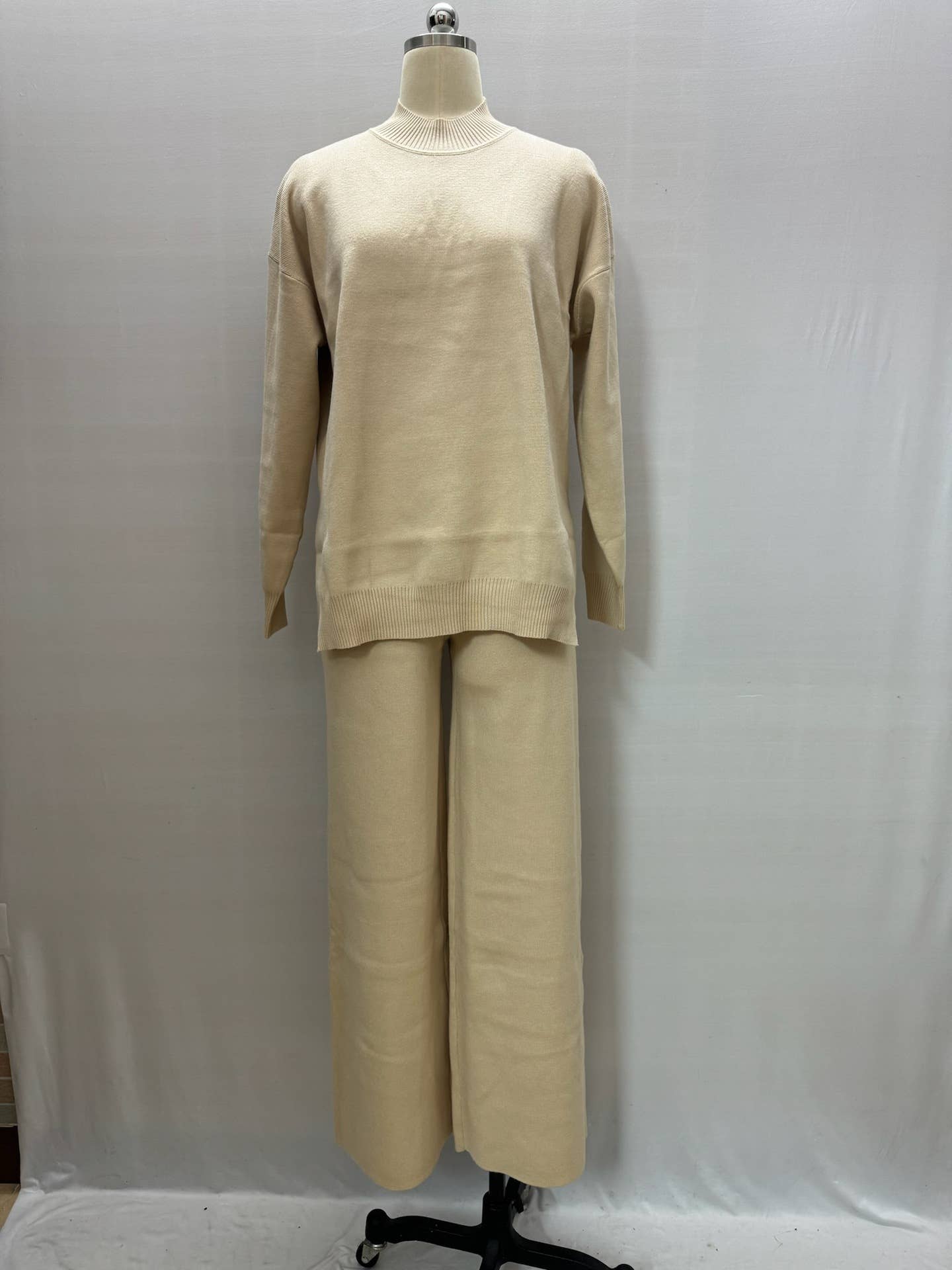 TURTLENECK WIDE-LEG PANTS SOLID COLOR SUIT