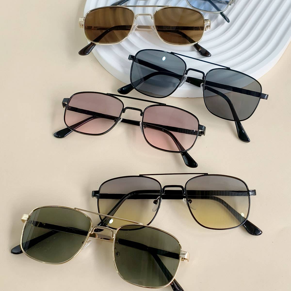 FLAT TOP FRAME SQUARE SUNGLASSES