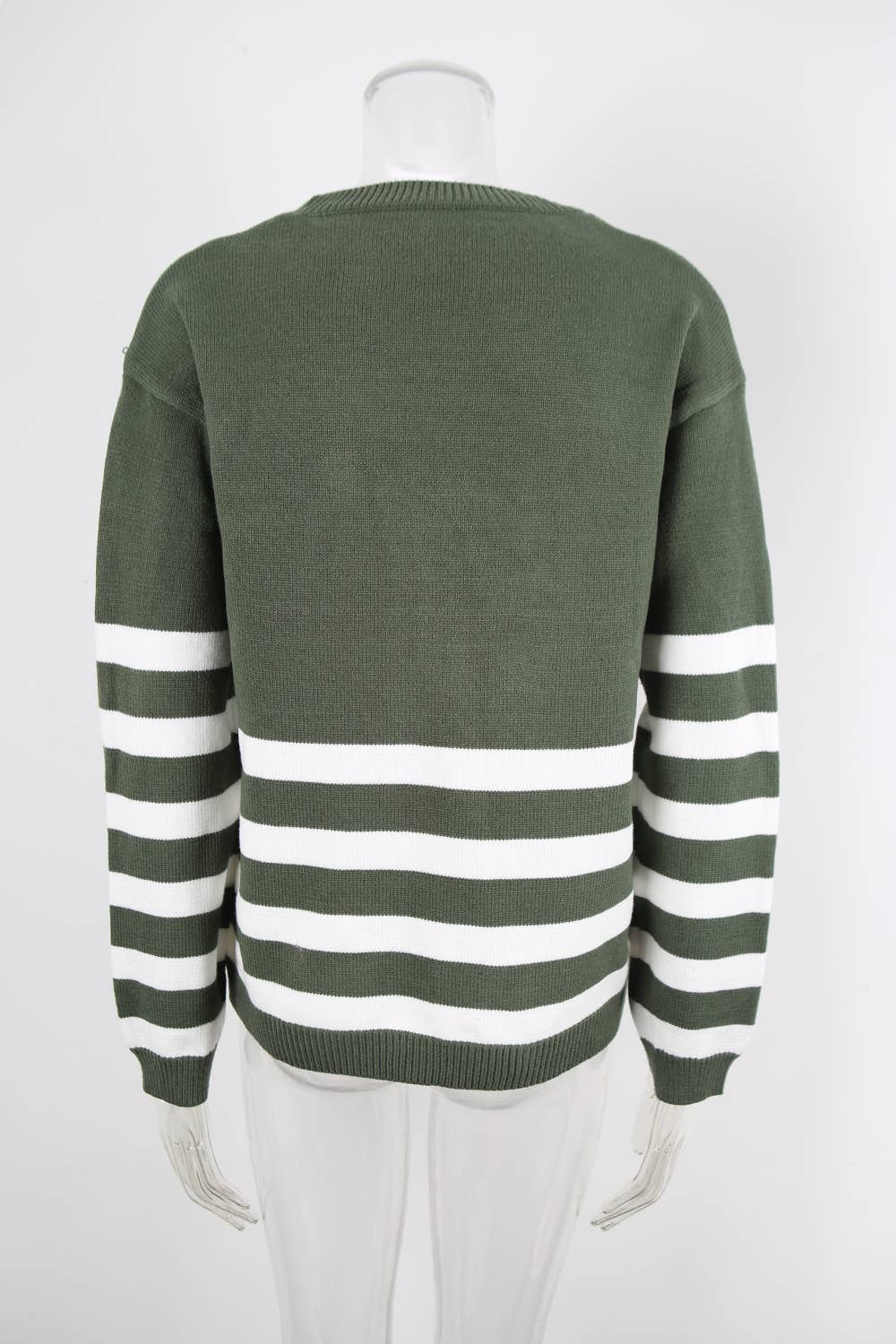 Round-neck, long-sleeved and striped sweater