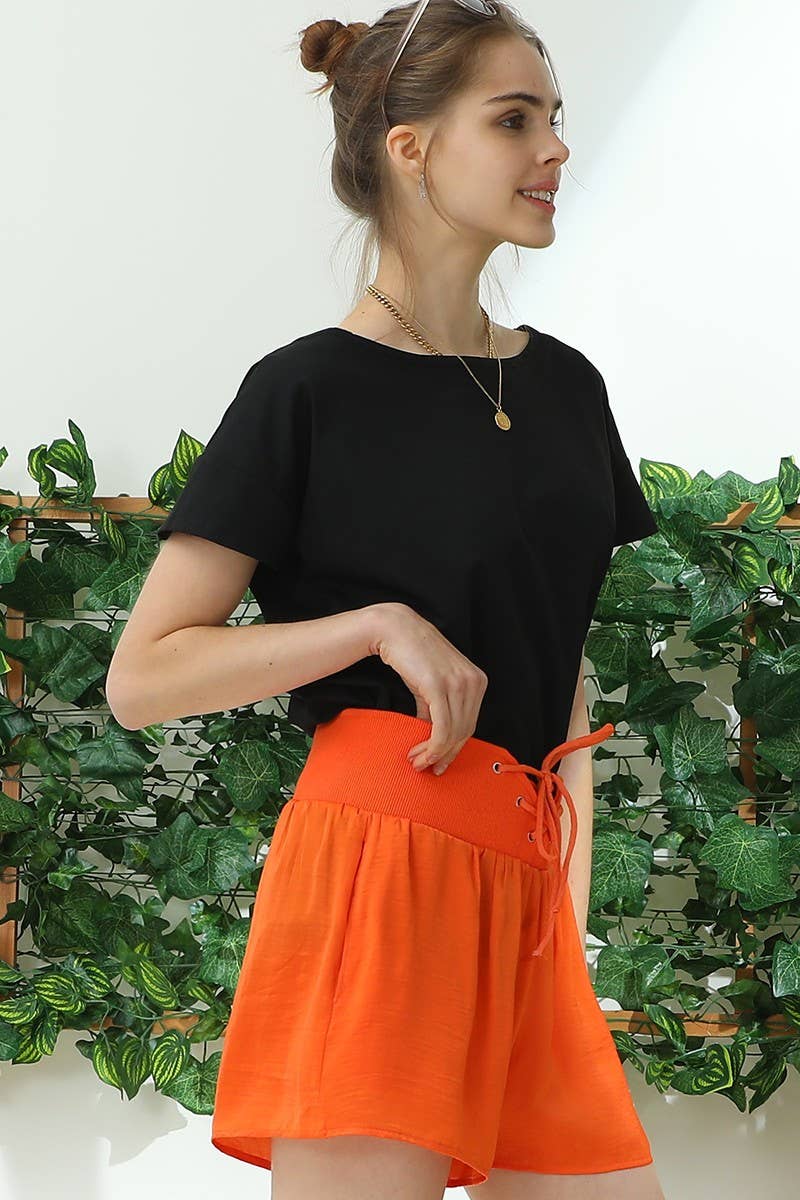 CWBSP157_HIGH WAIST RACE UP SHORT PANTS