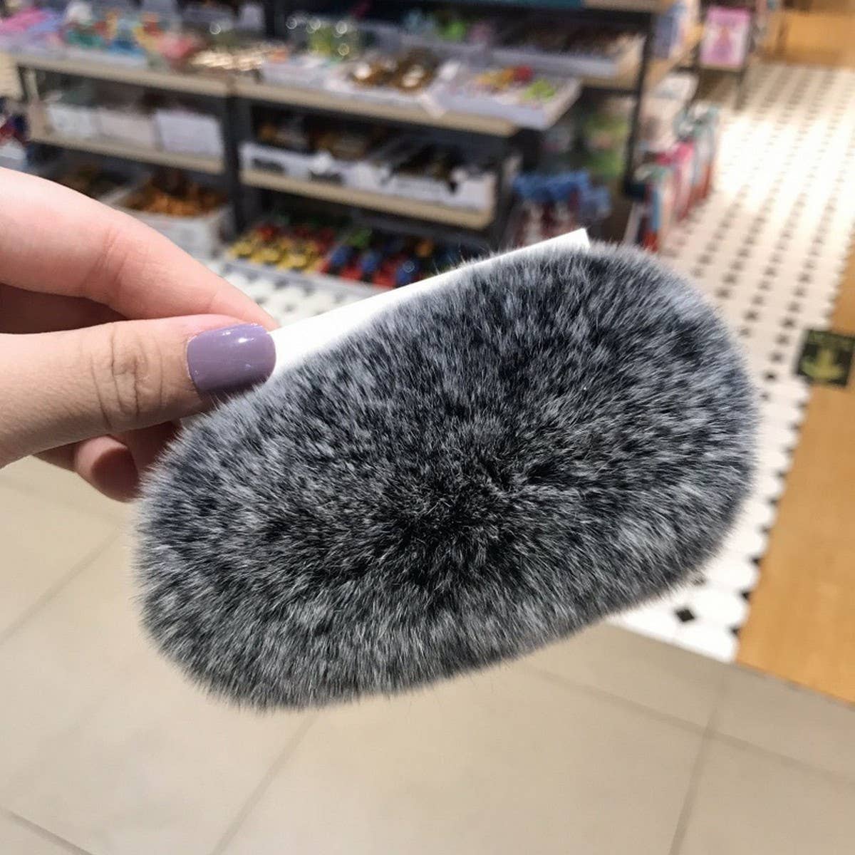 Furry Mink Hair Clip ? Cute Fluffy BB Barrette