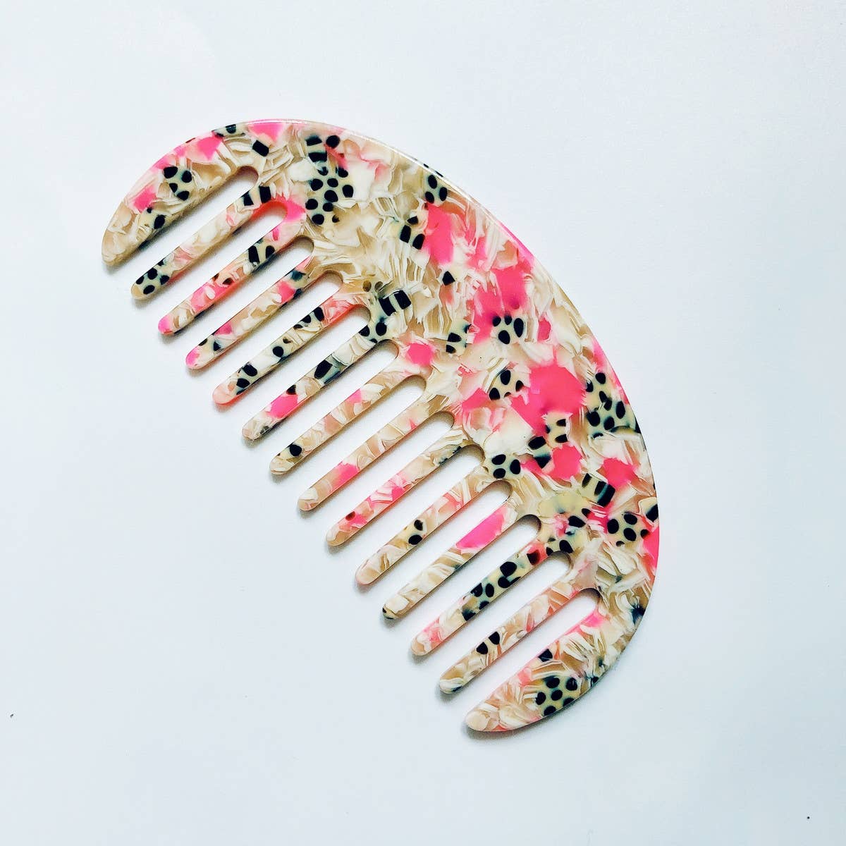 CUTE AND CUTE HAIR COMB