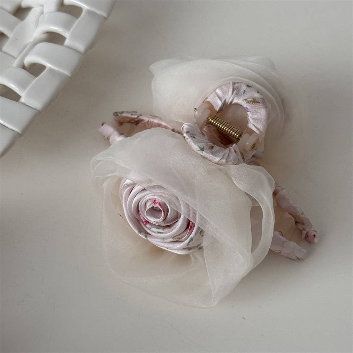 SWEET ROSE PINK HAIR CLIP HAIR ACCESSORY