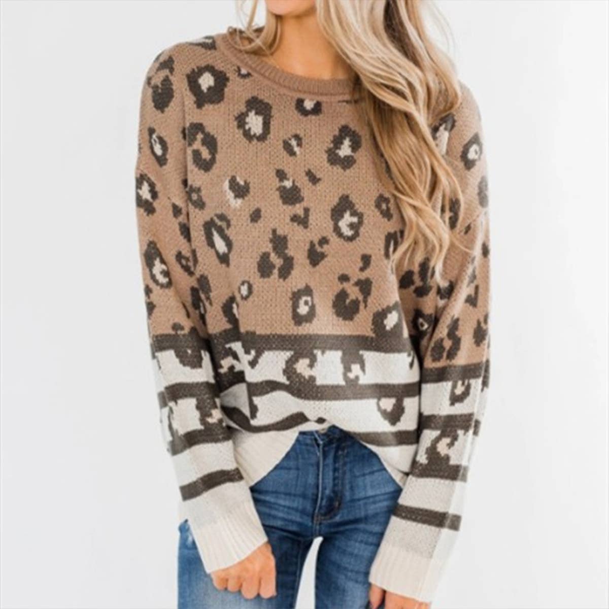 LEOPARD PRINT JACQUARD CREW-NECK PULLOVER SWEATER