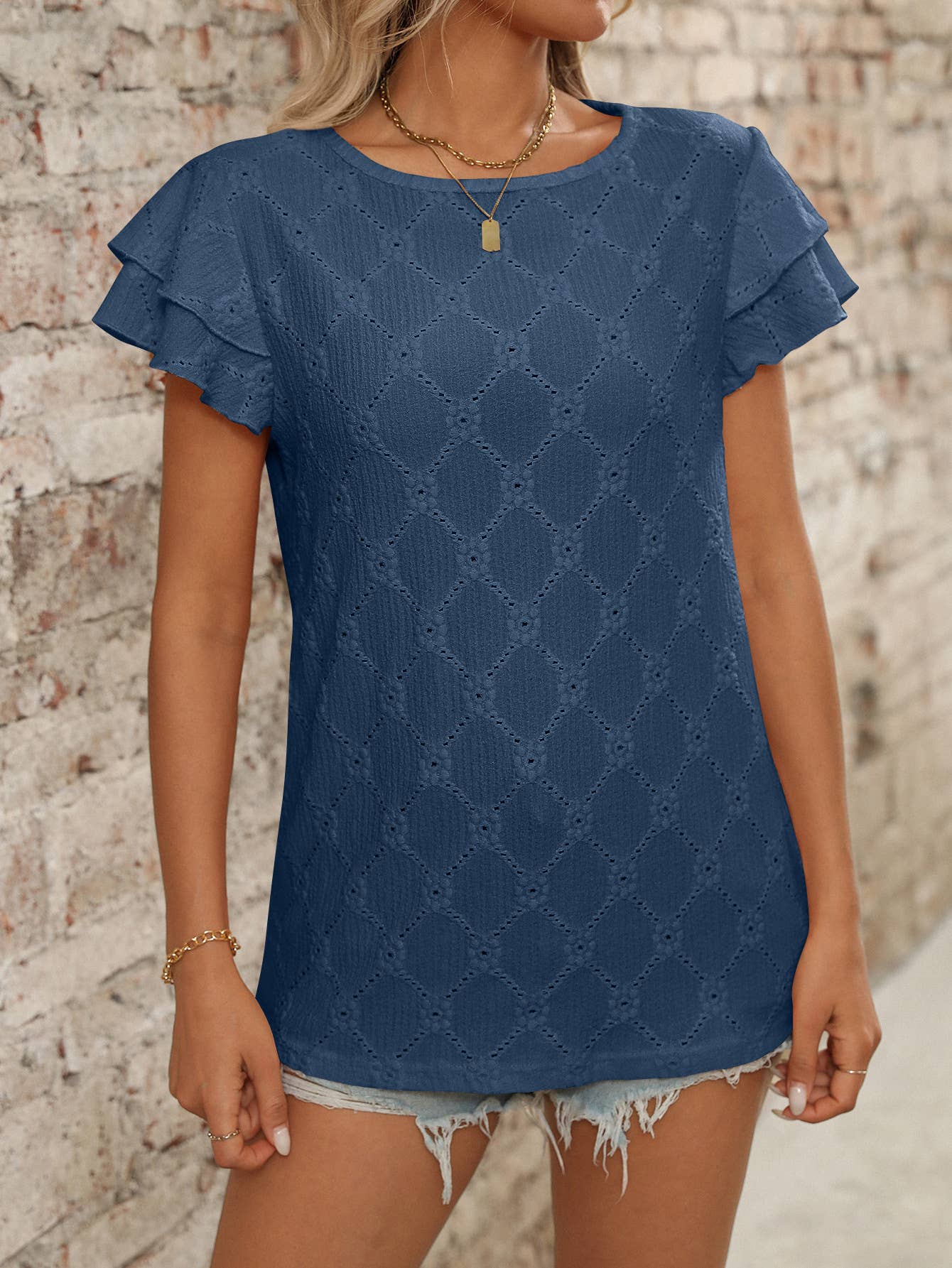 Solid-color round-neck short-sleeved T-shirt