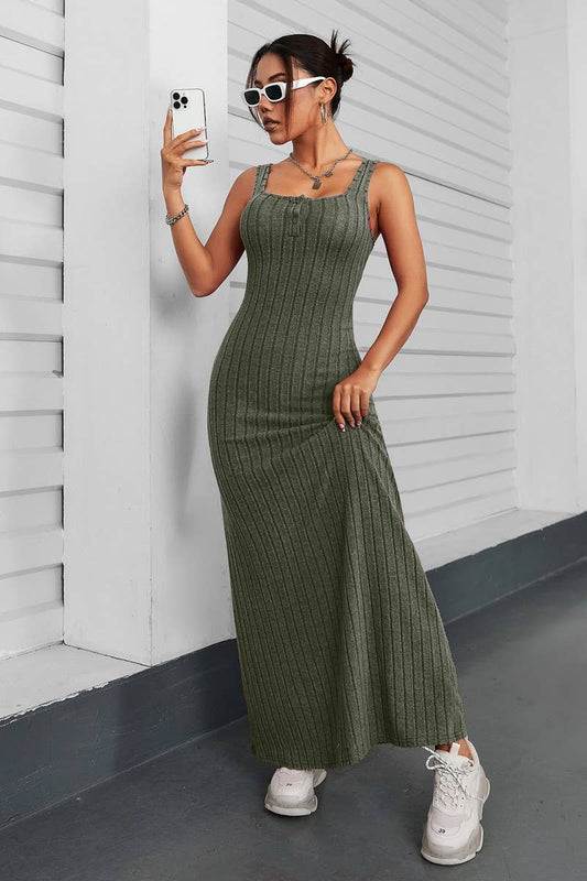 CWDHL01117_SPRING AND SUMMER SOLID COLOR SLEEVELESS DRESS