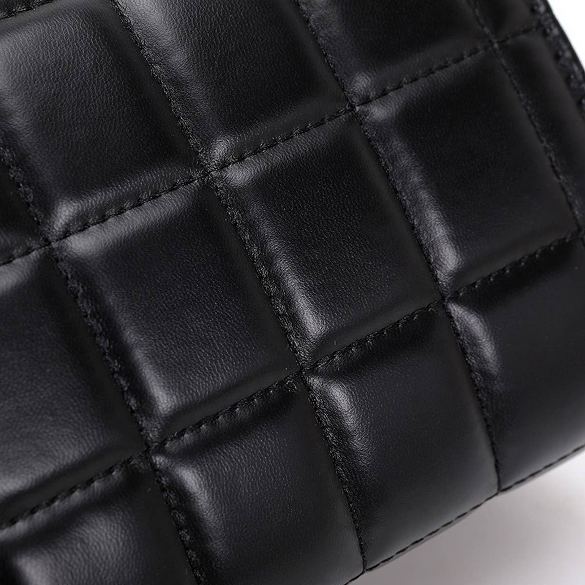 BLACK CLUTCH CHAIN CROSSBODY SHOULDER BAG_CUAB0181