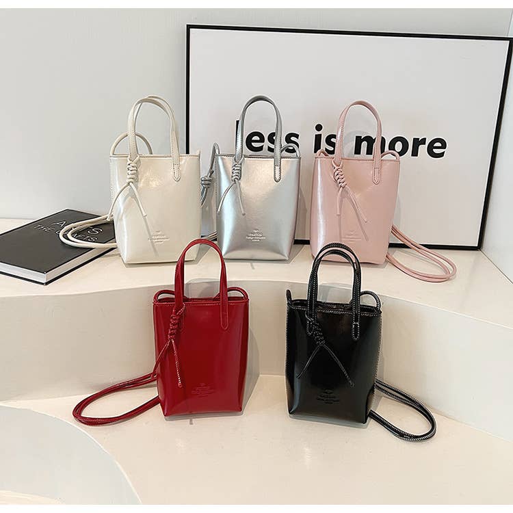 Glossy simple and niche single-shoulder bag