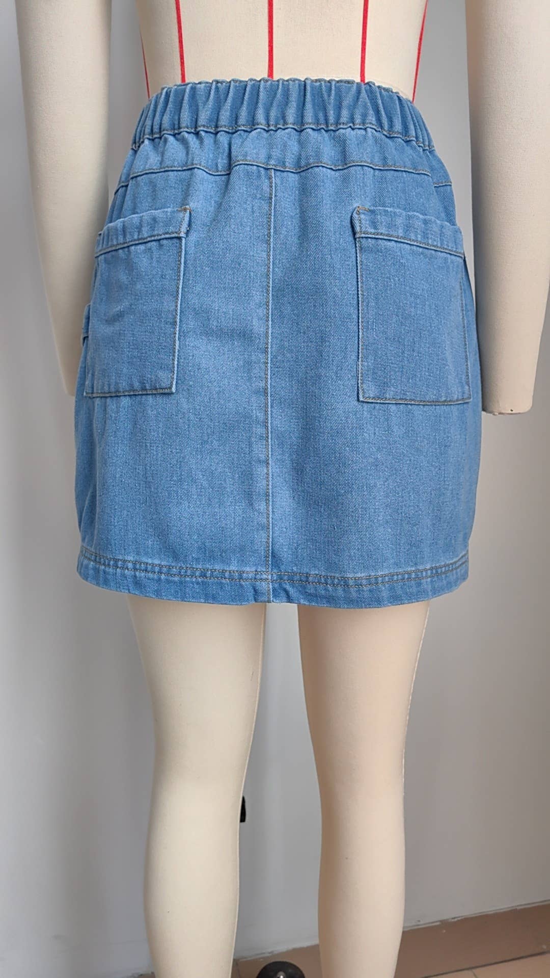 TIGHT WAIST DENIM SKIRT WITH POCKETS