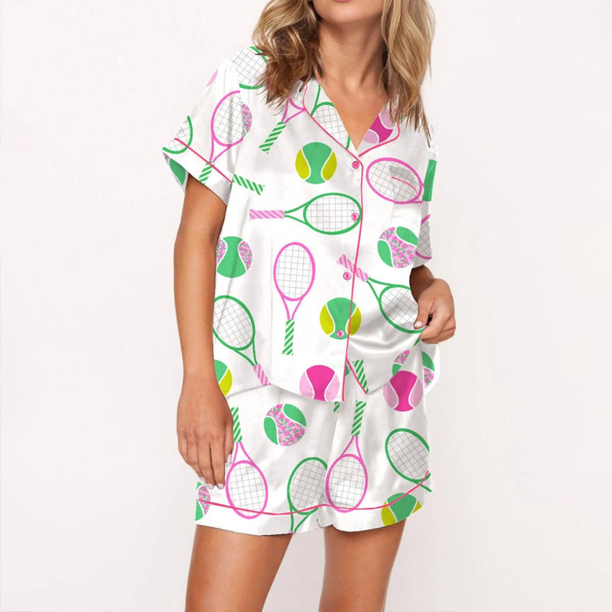 Short sleeve and short pants home wear suit