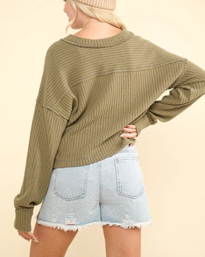 V-NECK CASUAL PIT STRIP LOOSE FASHION KNITWEAR