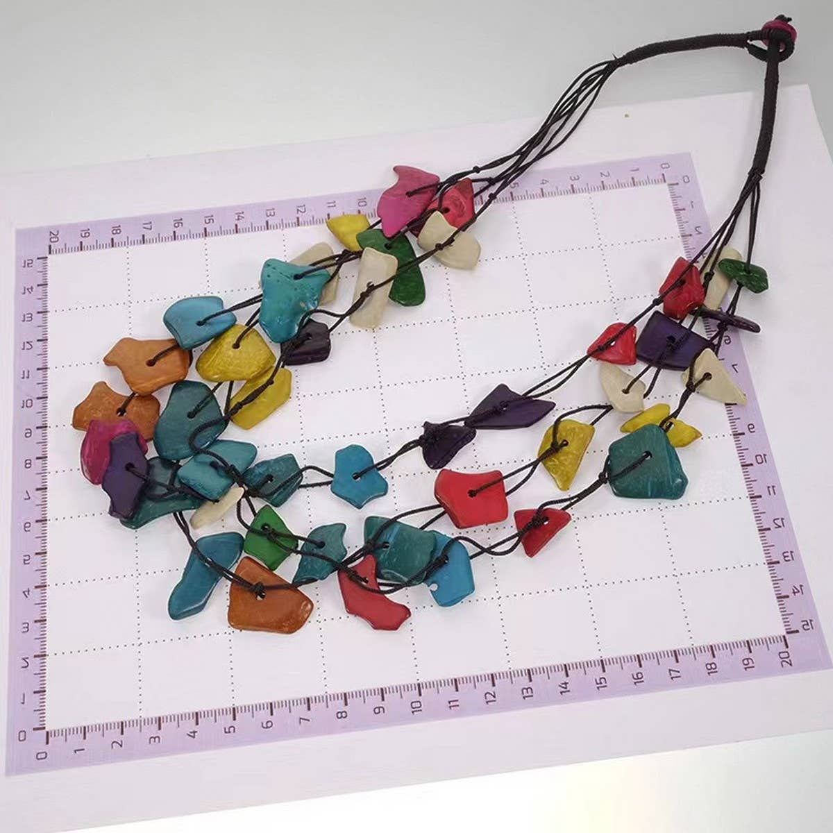 HANDMADE COLORFUL RICE BEAD FLOWER NECKLACE