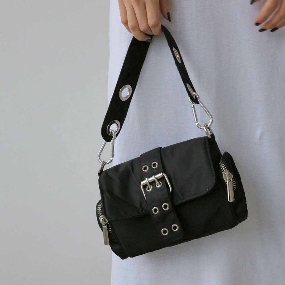 VINTAGE DOUBLE BUTTON SHOULDER BAG TOTE BAG_CWAB1390