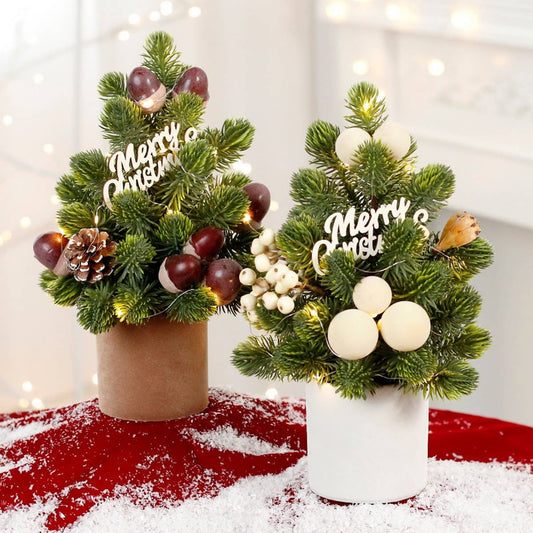 Ins Style LED Mini Christmas Tree with Red Berries_CWMM9887