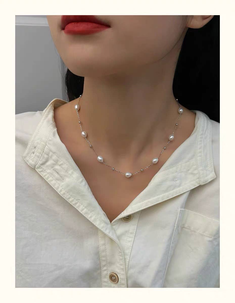 Fashionable Bahak freshwater pearl necklace