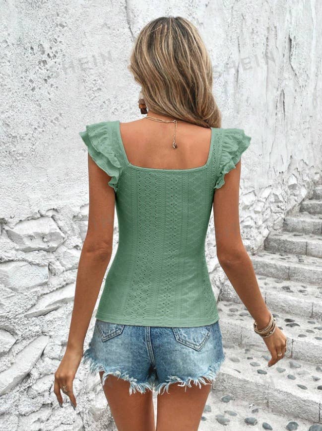 Square-neck ruffled solid color slim T-shirt