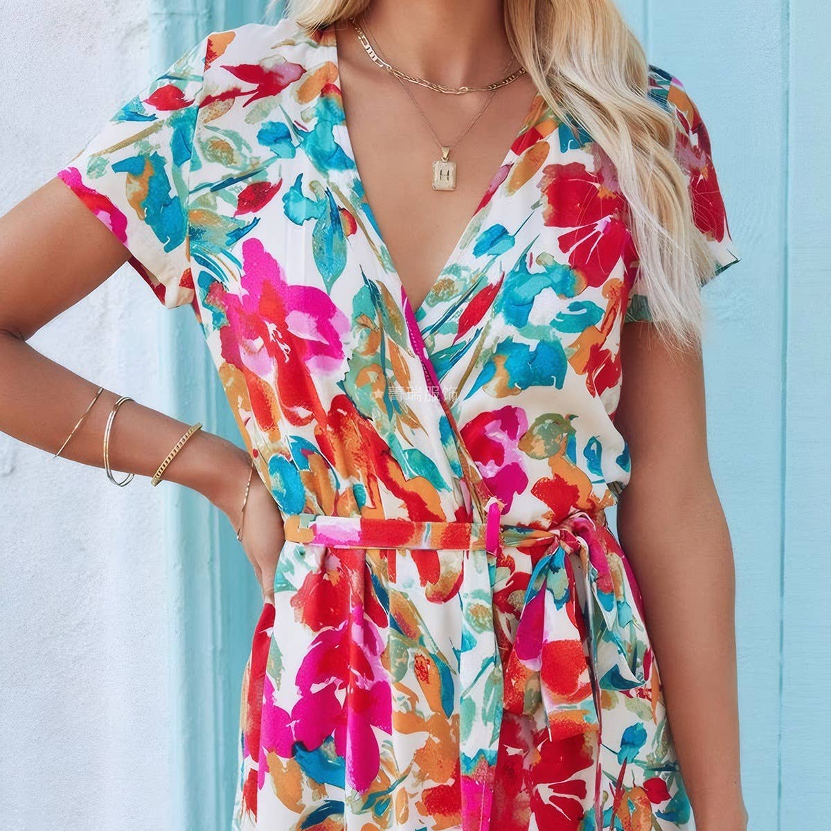 Vacation-style printed V-neck short-sleeved dress