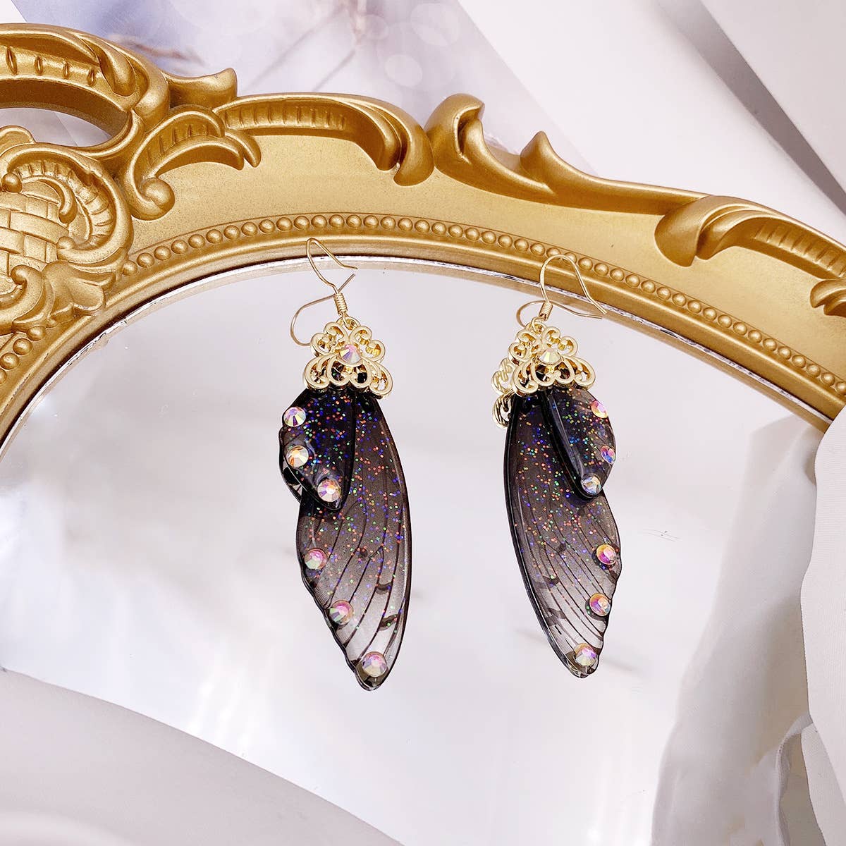Elegant long earrings with cicada wing wings