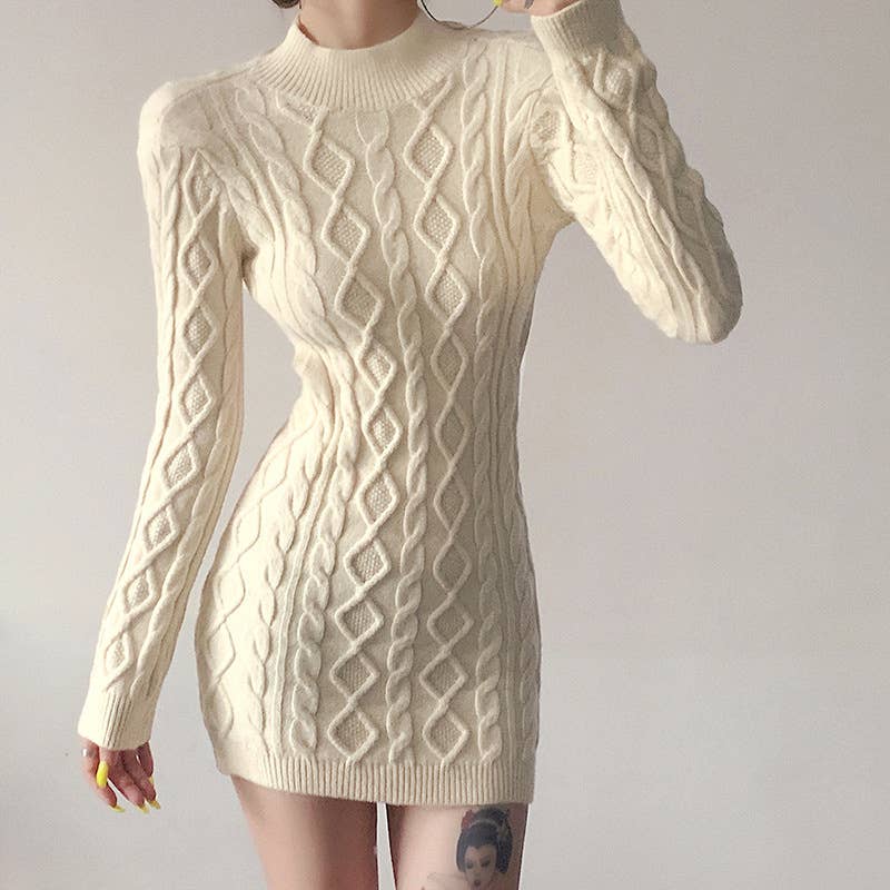LONG-SLEEVED BACKPACK-BARE HIP KNIT DRESS