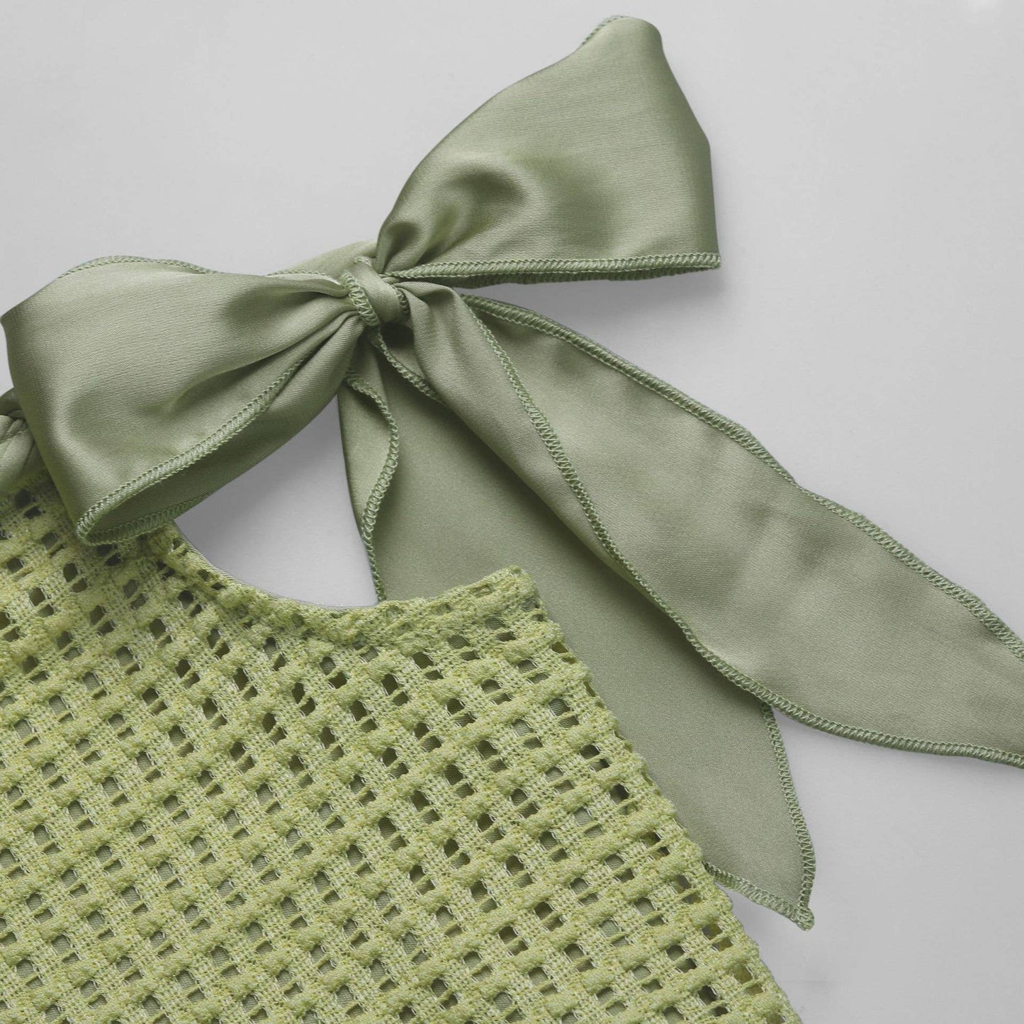 Knitted hollowed-out bikini top short skirt set