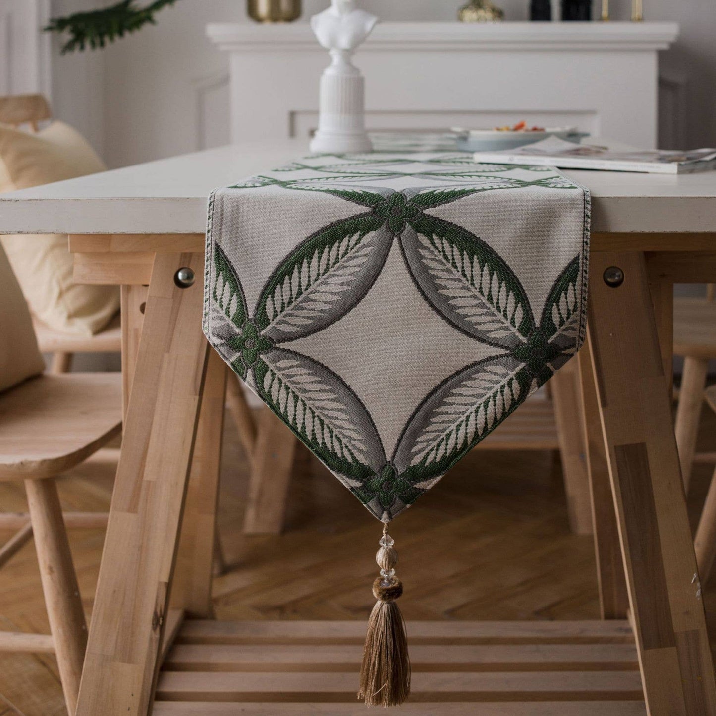 ELEGANT MULTI PATTERNED TABLE RUNNER
