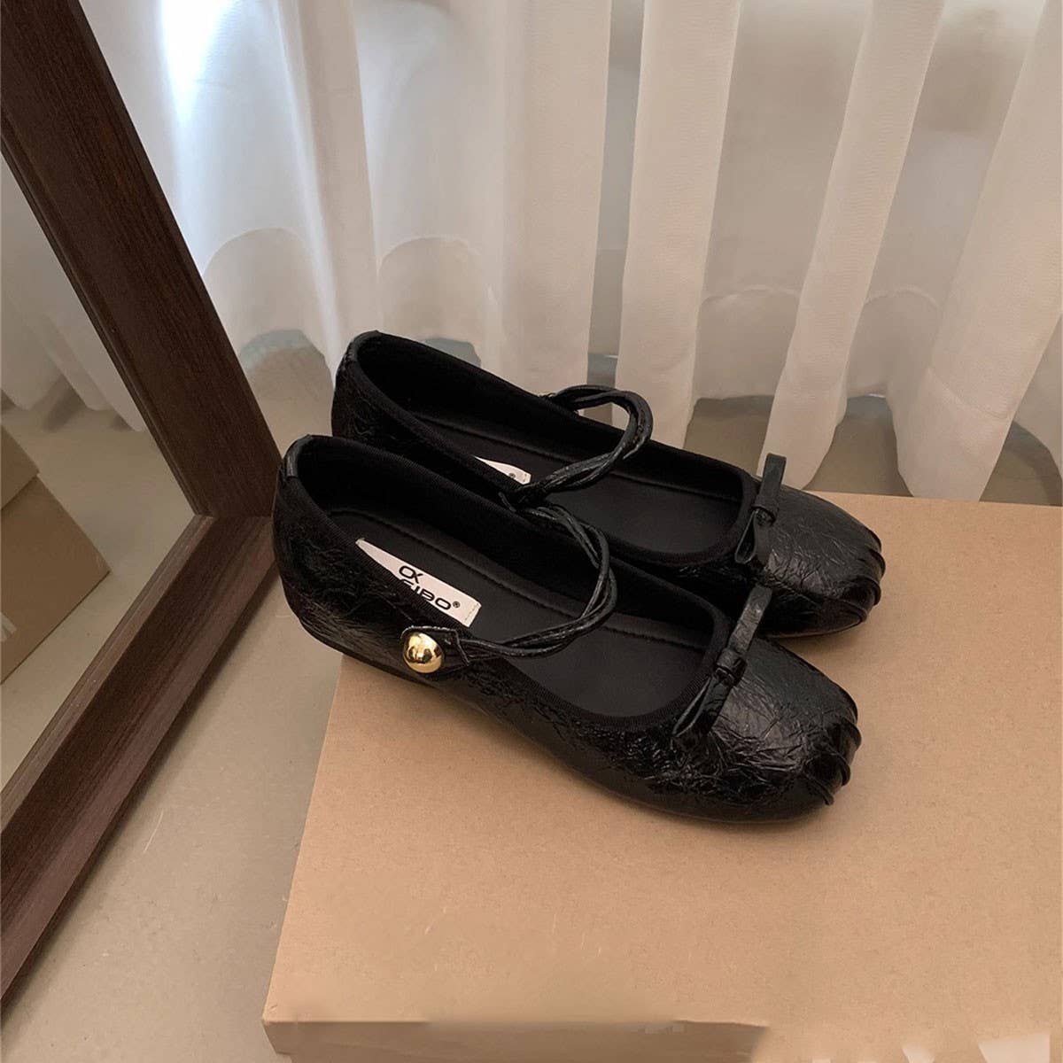 Silver Hidden Heel Mary Janes for Soft Looks