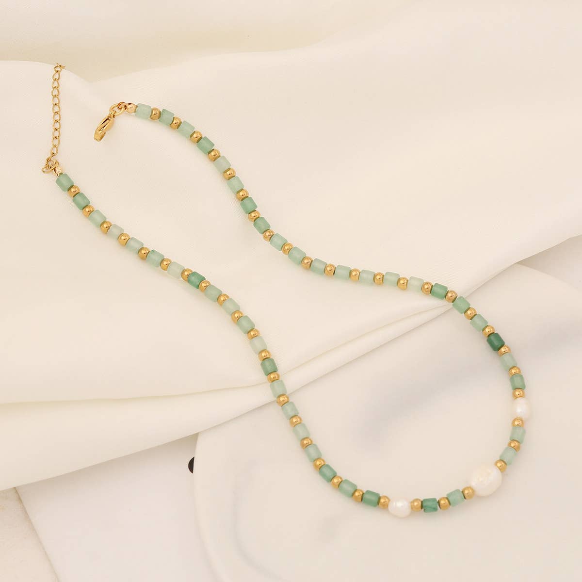 FASHION AND LUXURY PEARL NATURAL STONE NECKLACE_CWAJE0647