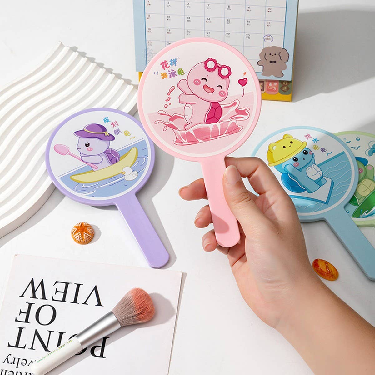 CWMM6947_CARTOON CUTE HANDHELD ROUND HANDLE MAKEUP MIRROR