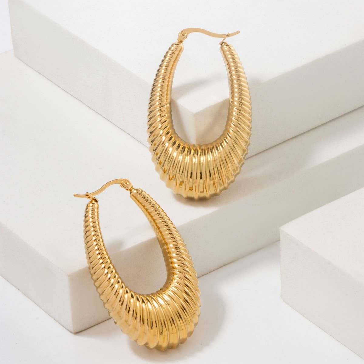 HOLLOW HOOP GEOMETRIC U-SHAPED EARRINGS