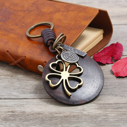 CREATIVE LOVE GRASS WOVEN LEATHER KEYCHAIN