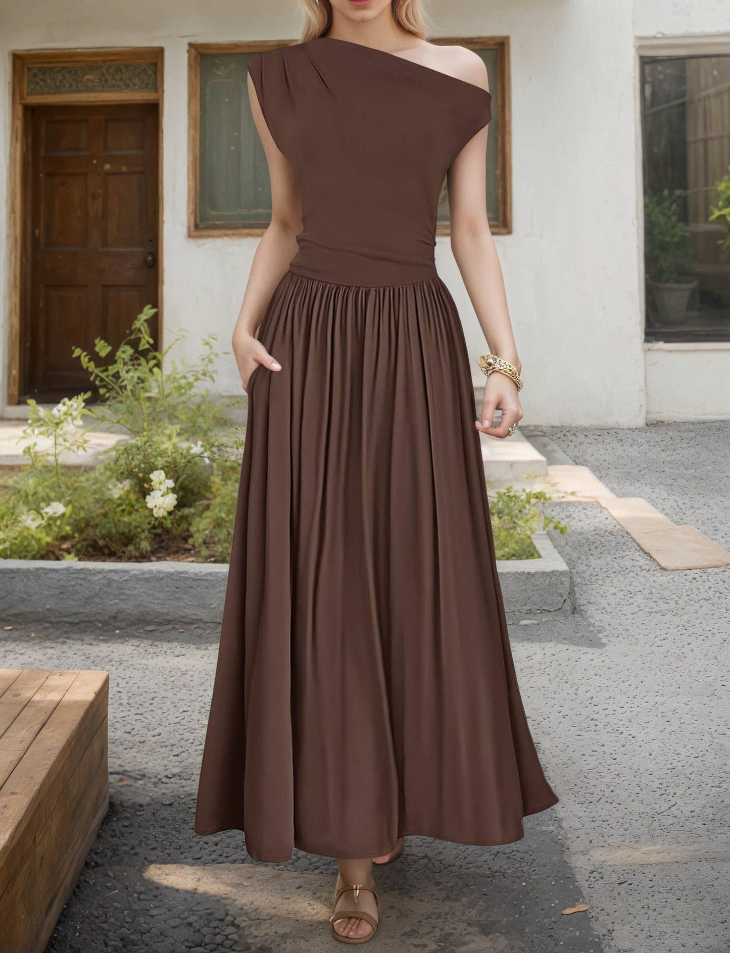 Women¡¯s one-shoulder pocketed sleeveless dress