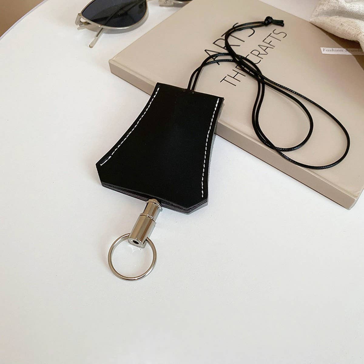 GEOMETRIC HANGING NECK TEMPERAMENT BAG NECKLACE