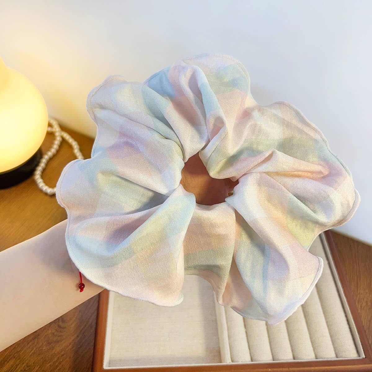 French pleated fabric large intestine hair band