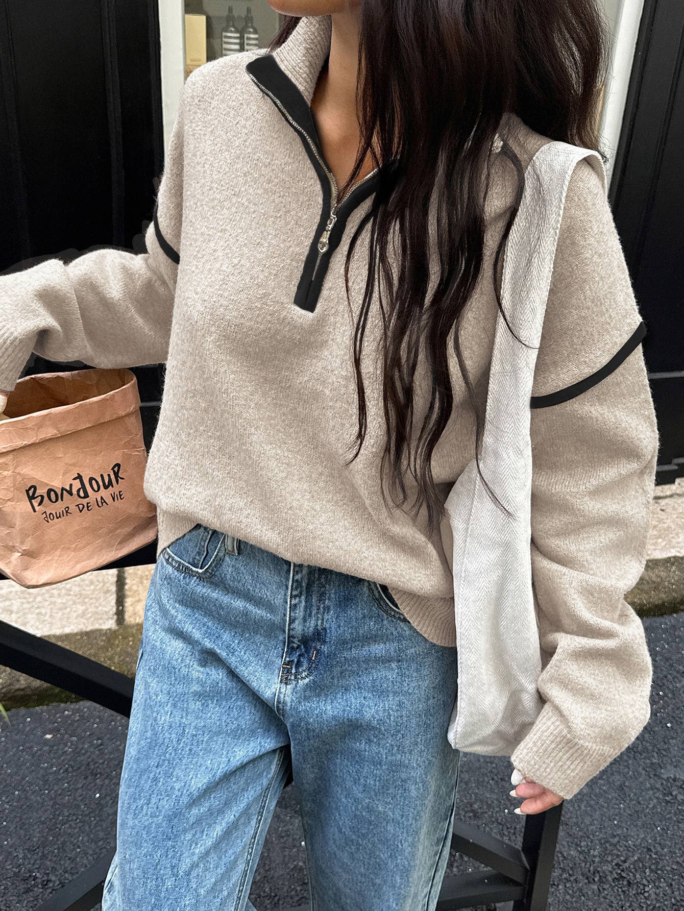 Solid-color long-sleeved semi-zipper sweater