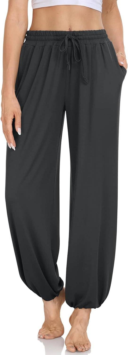 Solid-colored drawstring and loose trousers