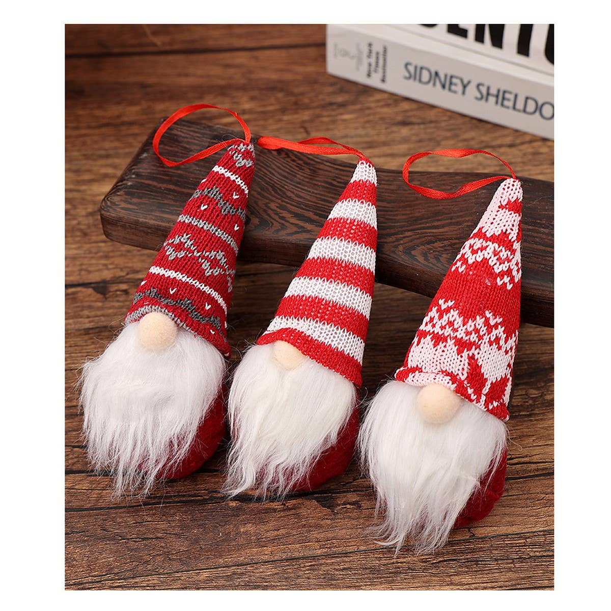 CWMM1743_Christmas Knitted Forest Old Man Home Pendant