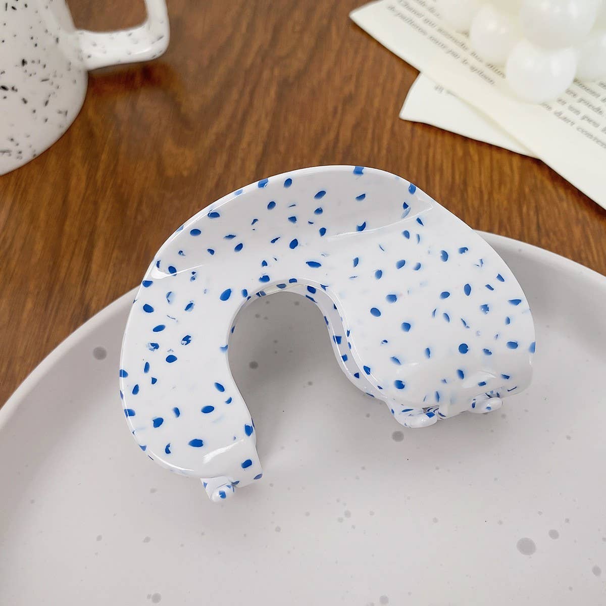 Elegant Acetate Hair Claw, Back Bun Shark Clip_CWAHA1594