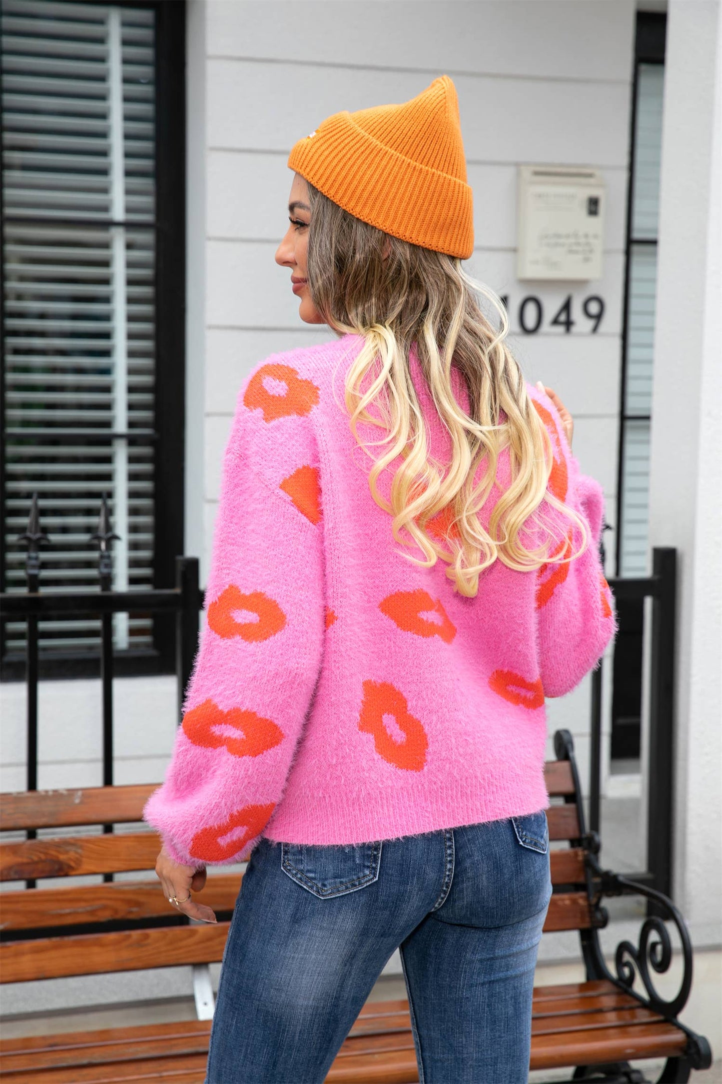 LIPS VALENTINE'S DAY SWEATER CREW NECK PULLOVER