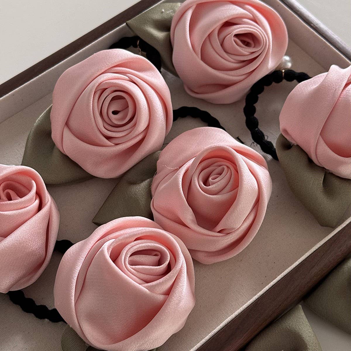 HIGH-END THREE-DIMENSIONAL ROSE BUD HAIRBAND