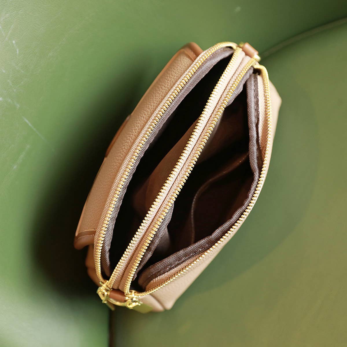 VERSATILE LYCHEE SHOULDER BAG_CWAB2948