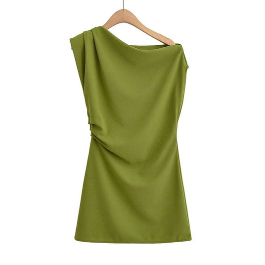 Off-the-shoulder houlder pads short dress