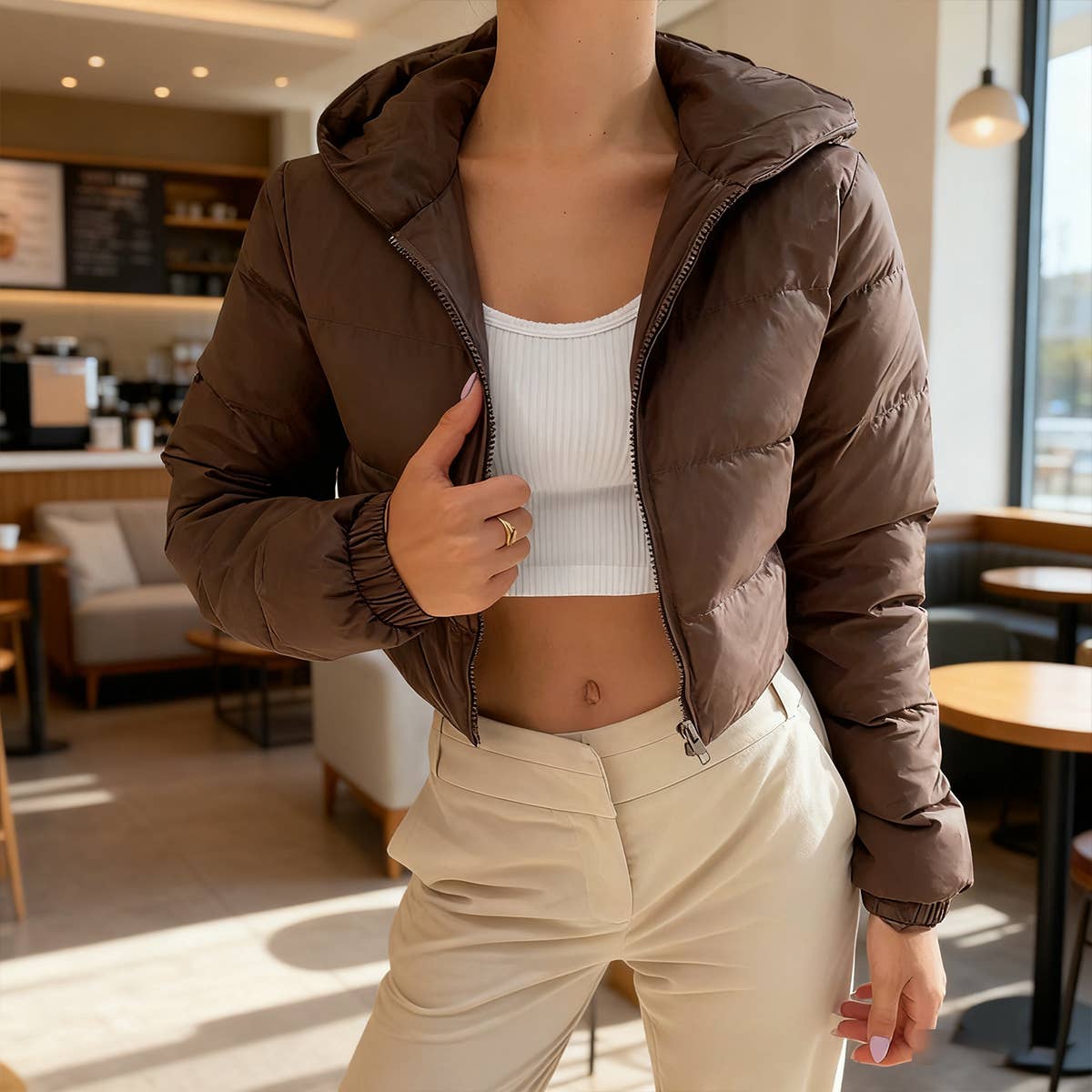 Short solid-color hooded hand-stuffed jacket